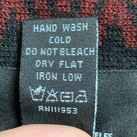 Active Designed in Los Angeles Geometric Knit Fringe Open Front Cardigan - Picture 13 of 14